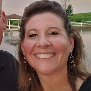 Meet your Posher, Michele